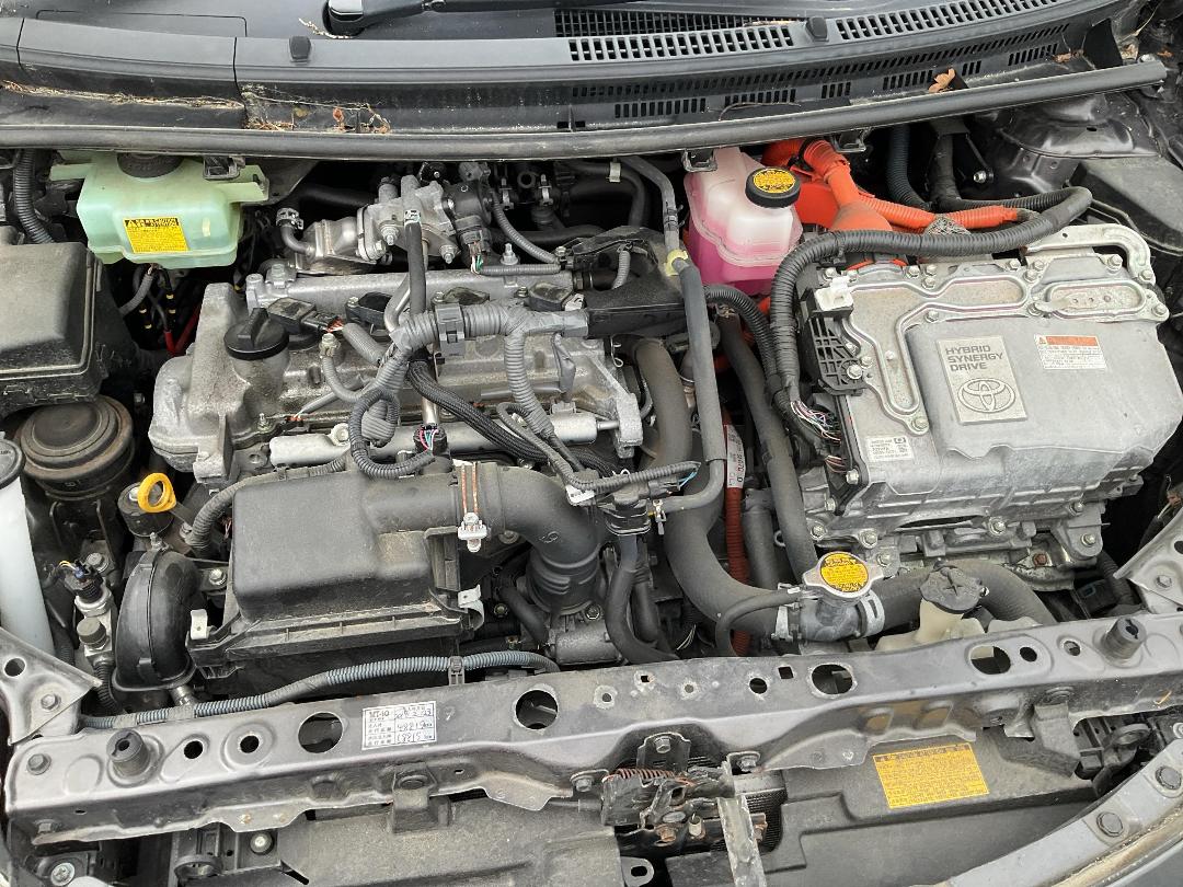 Photo '17' of Toyota Aqua Photo '17' of Toyota Aqua