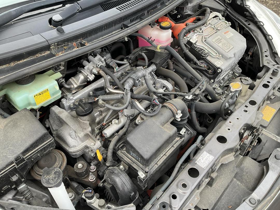 Photo '18' of Toyota Aqua Photo '18' of Toyota Aqua