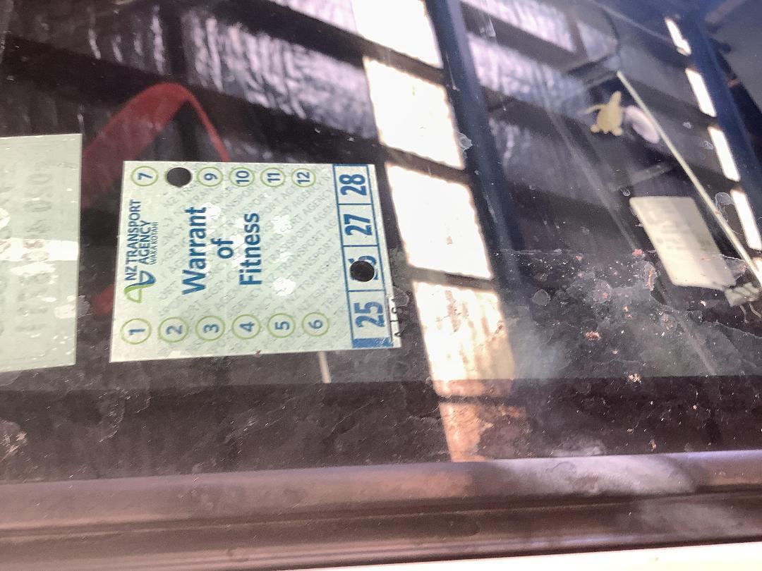 Photo '15' of Toyota Aqua Hybrid Photo '15' of Toyota Aqua Hybrid