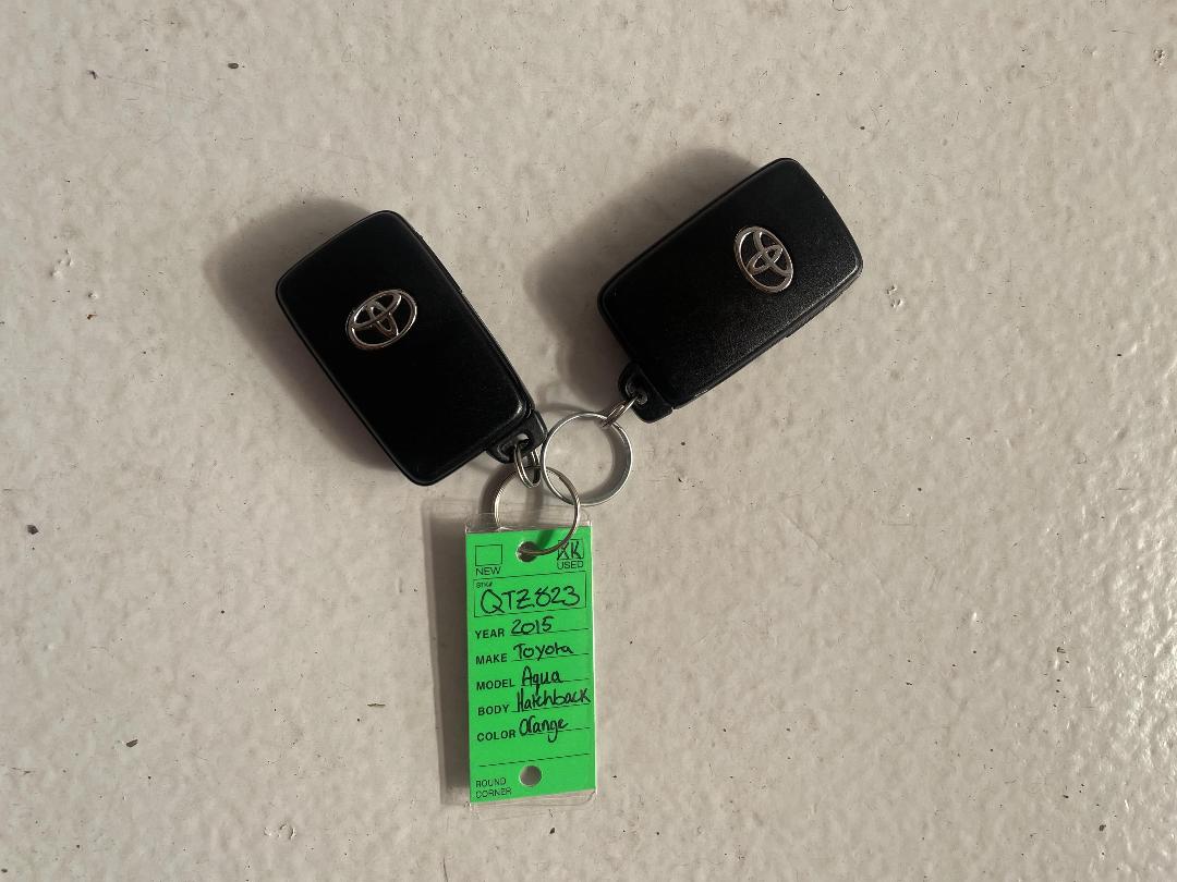 Photo '22' of Toyota Aqua