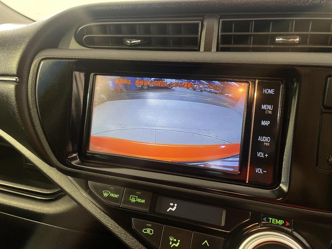 Photo '29' of Toyota Aqua