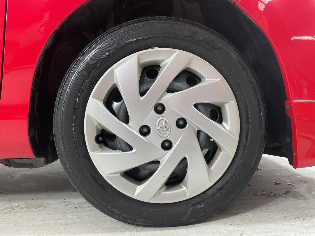 Photo '9' of Toyota Aqua