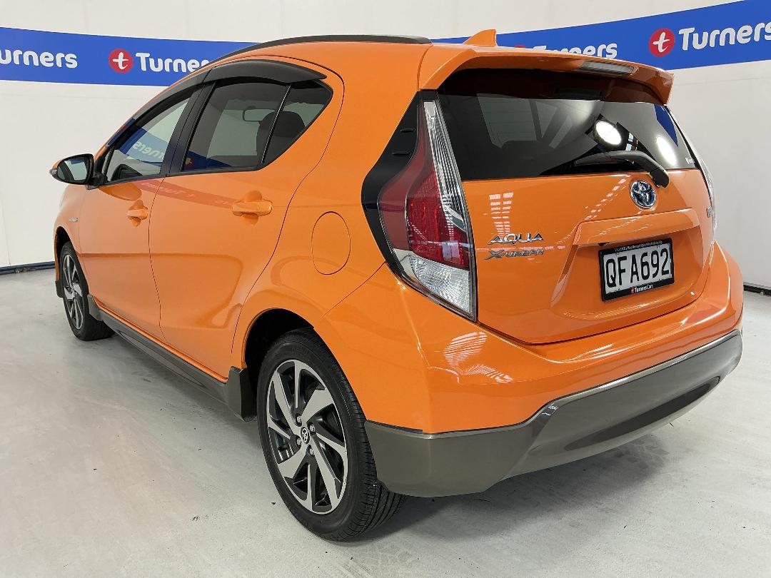 Photo '5' of Toyota Aqua