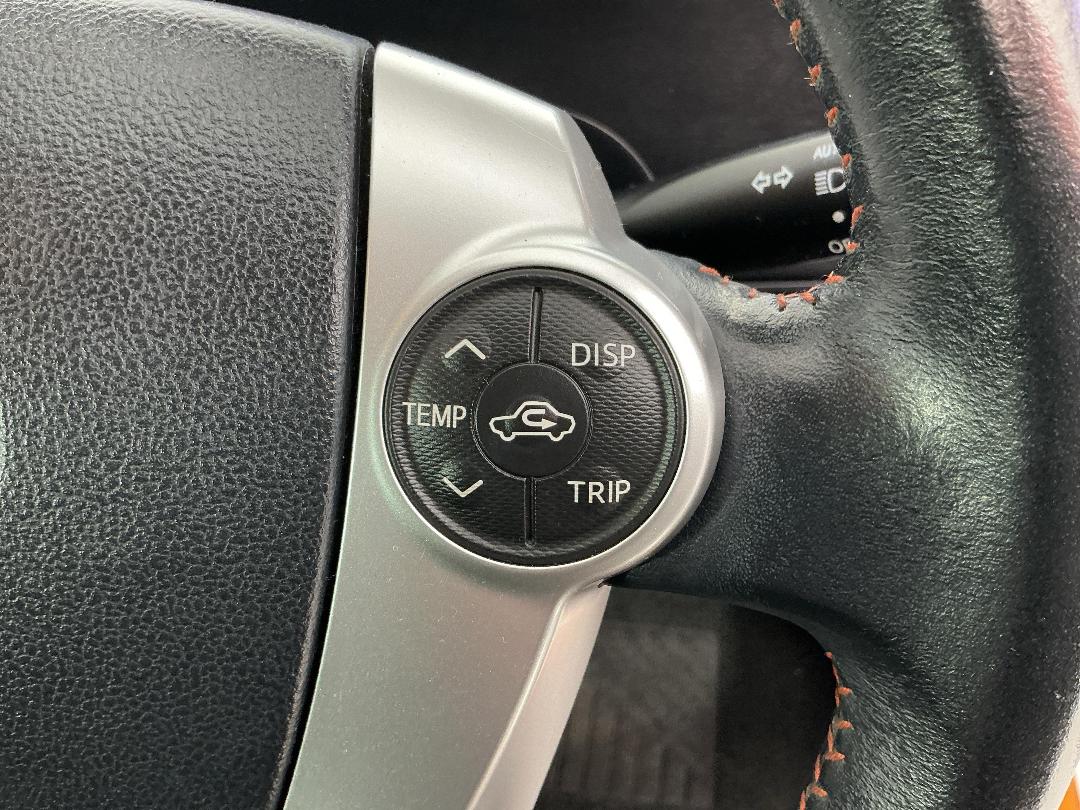 Photo '25' of Toyota Aqua