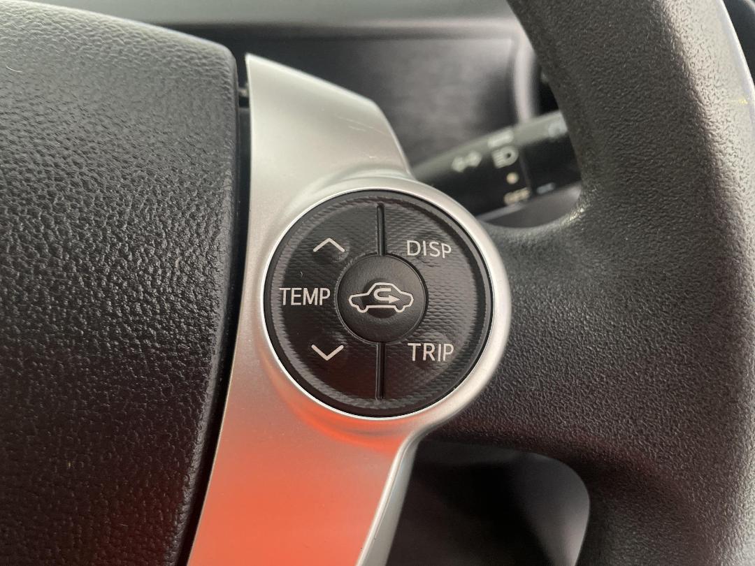 Photo '25' of Toyota Aqua