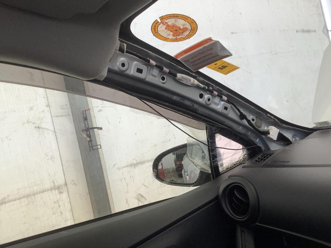 Photo '18' of Toyota Aqua Photo '18' of Toyota Aqua