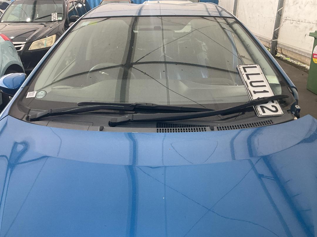 Photo '2' of Toyota Aqua