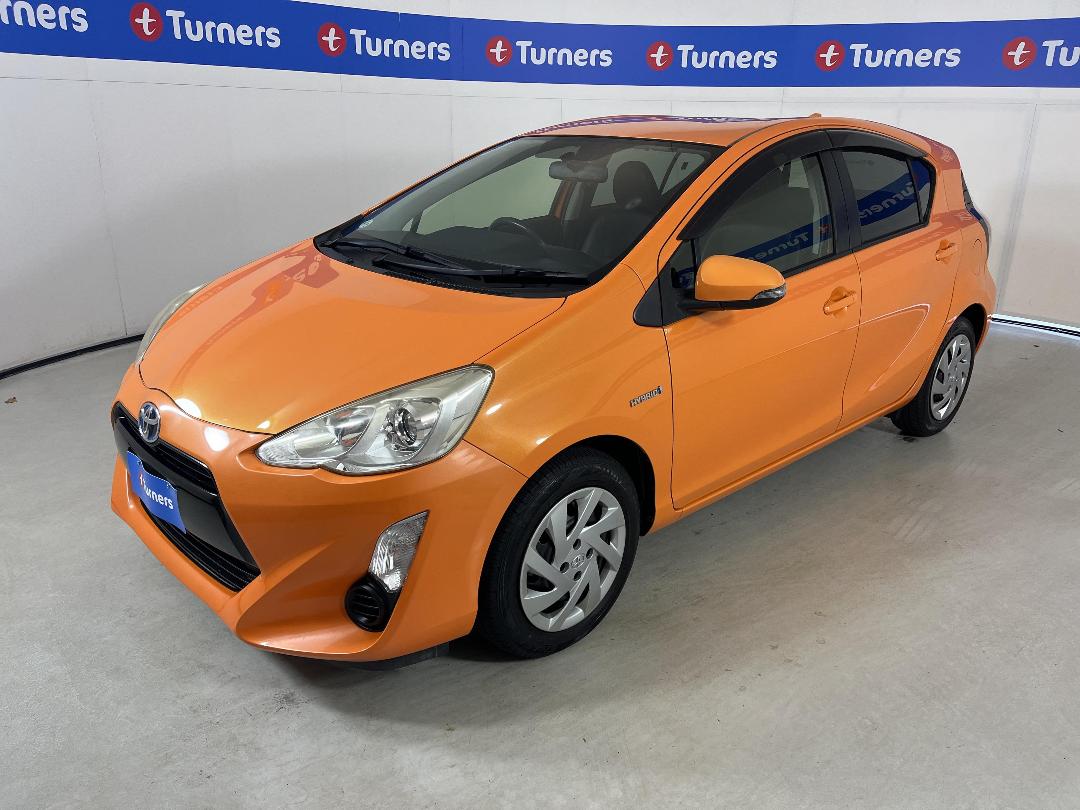 Photo '4' of Toyota Aqua