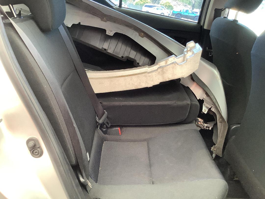 Photo '10' of Toyota Aqua Photo '10' of Toyota Aqua