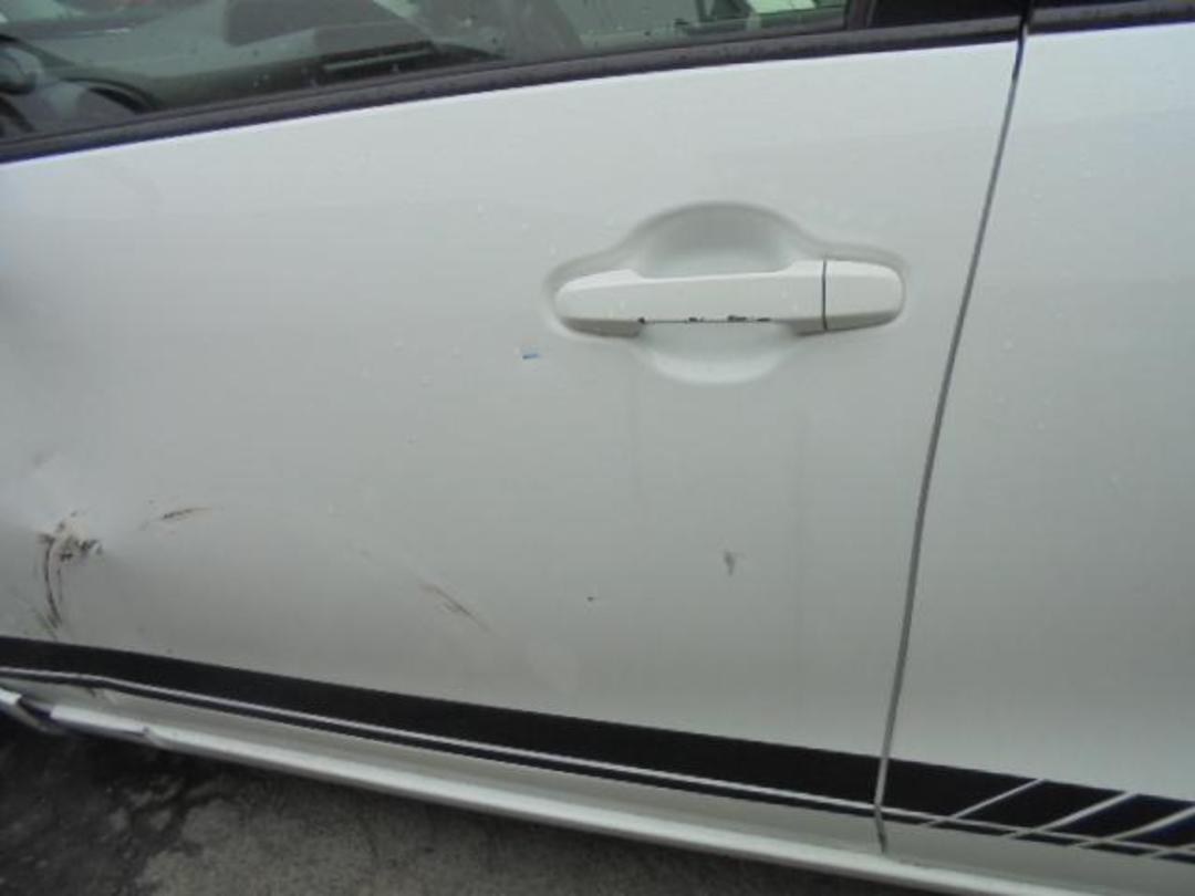 Photo '6' of Toyota Aqua