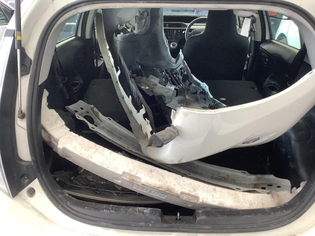 Photo '7' of Toyota Aqua