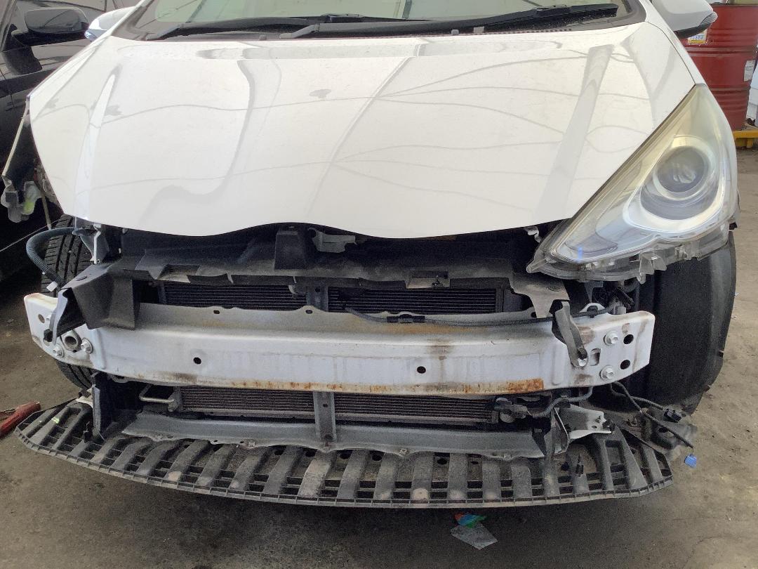 Photo '2' of Toyota Aqua Photo '2' of Toyota Aqua