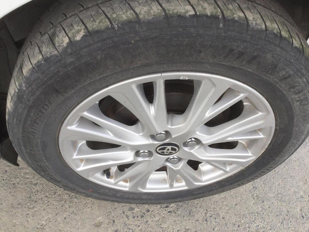 Photo '11' of Toyota Aqua Hybrid Photo '11' of Toyota Aqua Hybrid