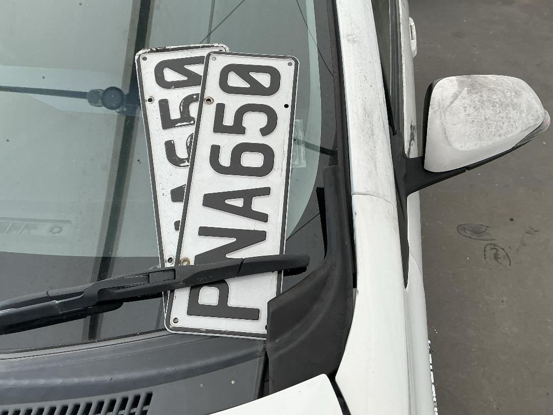 Photo '16' of Toyota Aqua Hybrid Photo '16' of Toyota Aqua Hybrid