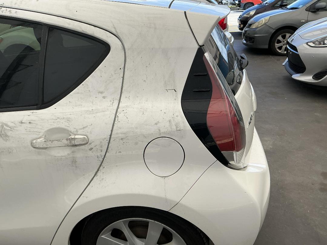 Photo '25' of Toyota Aqua Hybrid Photo '25' of Toyota Aqua Hybrid