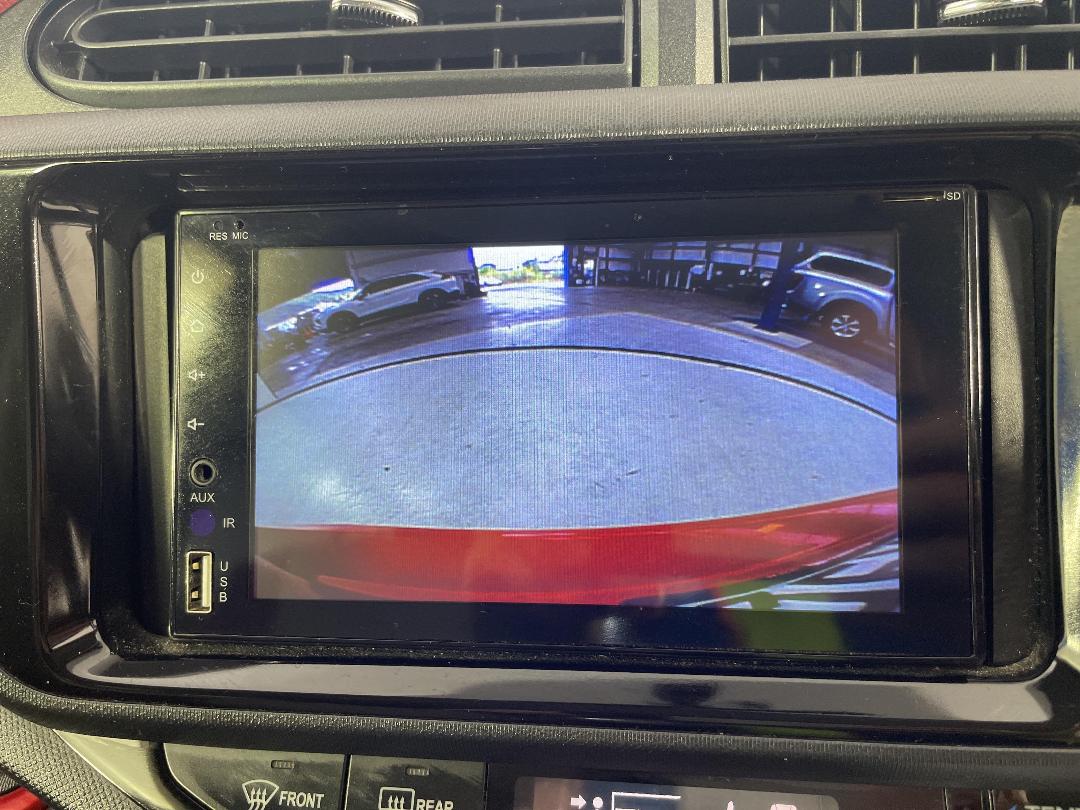 Photo '23' of Toyota Aqua