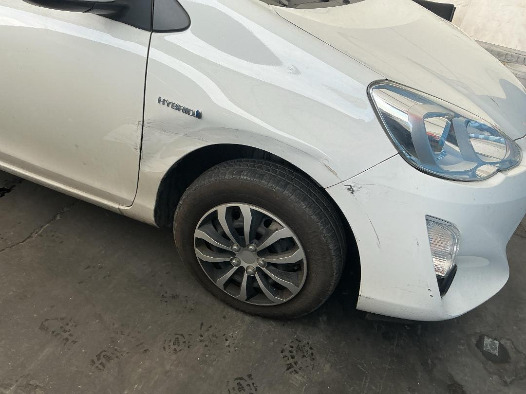 Photo '2' of Toyota Aqua Photo '2' of Toyota Aqua