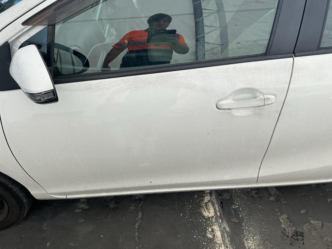 Photo '7' of Toyota Aqua Photo '7' of Toyota Aqua