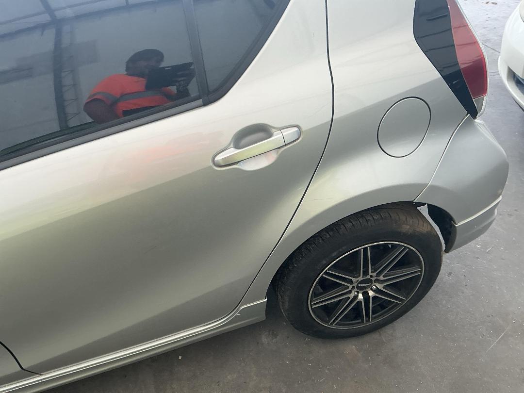 Photo '8' of Toyota Aqua Hybrid Photo '8' of Toyota Aqua Hybrid