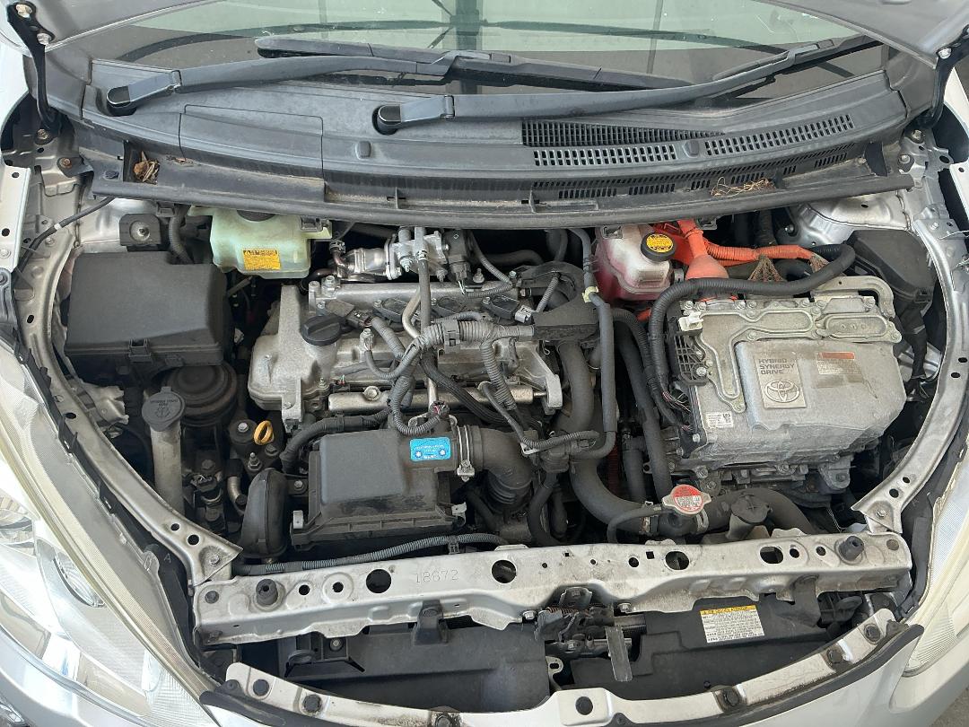 Photo '14' of Toyota Aqua Photo '14' of Toyota Aqua