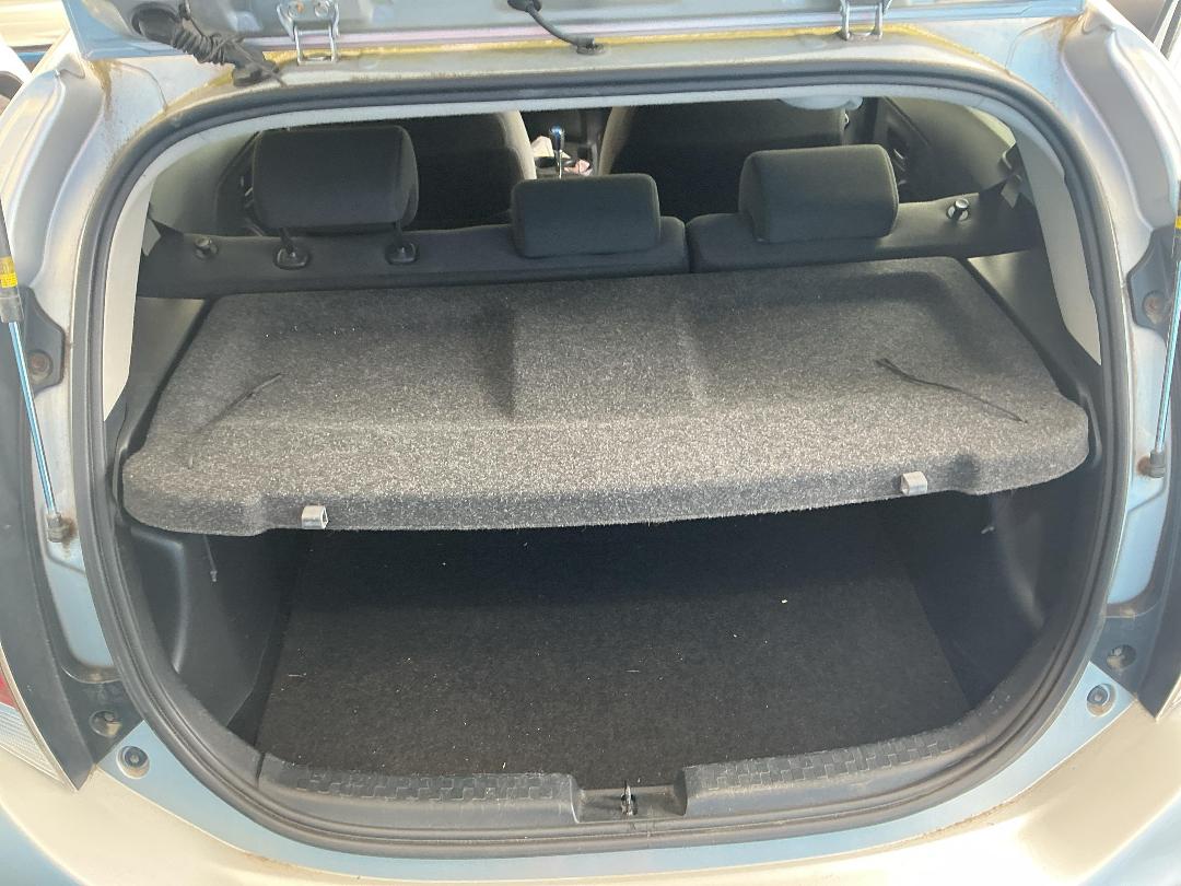 Photo '20' of Toyota Aqua Photo '20' of Toyota Aqua