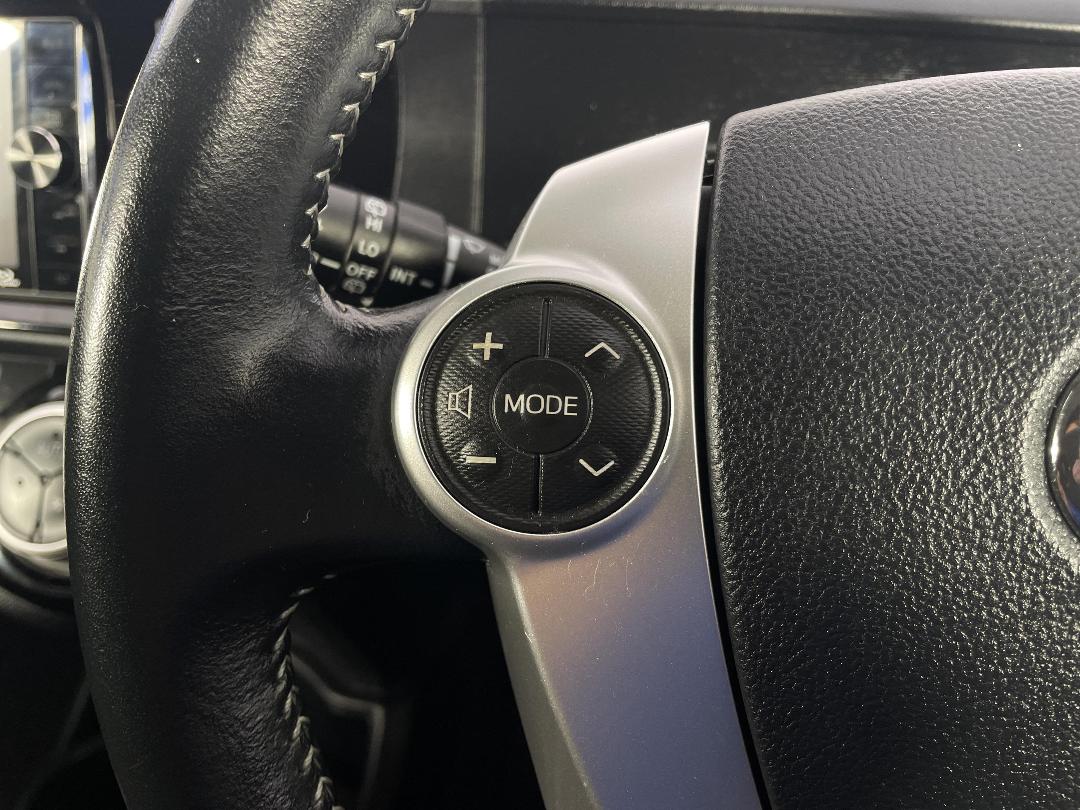 Photo '25' of Toyota Aqua