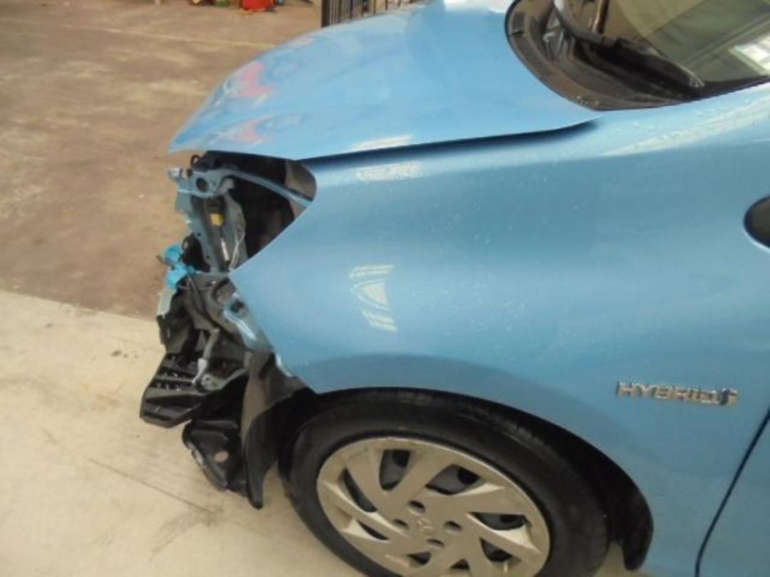 Photo '14' of Toyota Aqua Photo '14' of Toyota Aqua