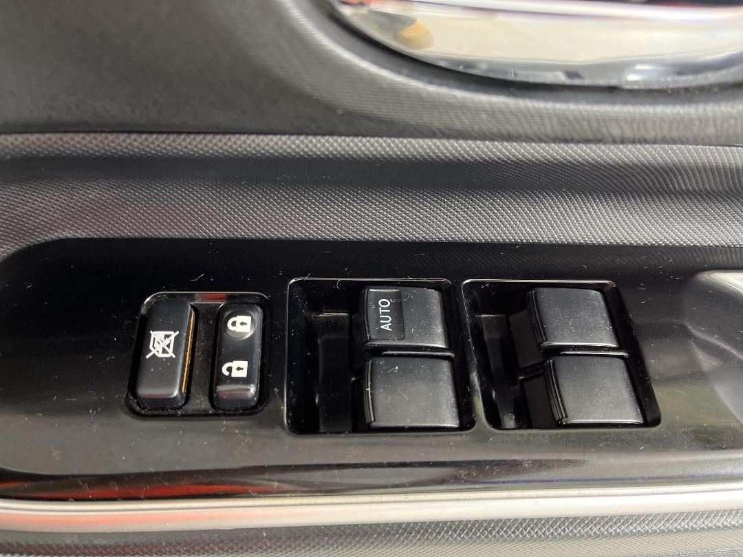 Photo '26' of Toyota Aqua