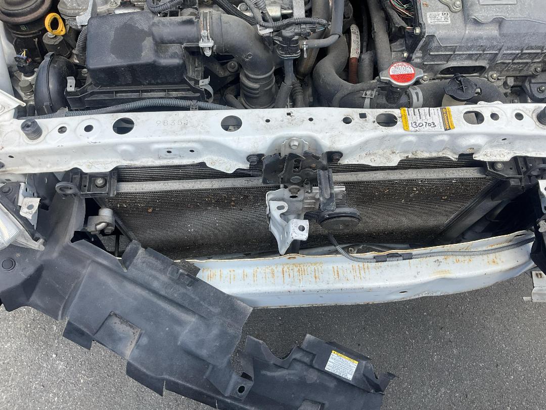 Photo '13' of Toyota Aqua Hybrid Photo '13' of Toyota Aqua Hybrid