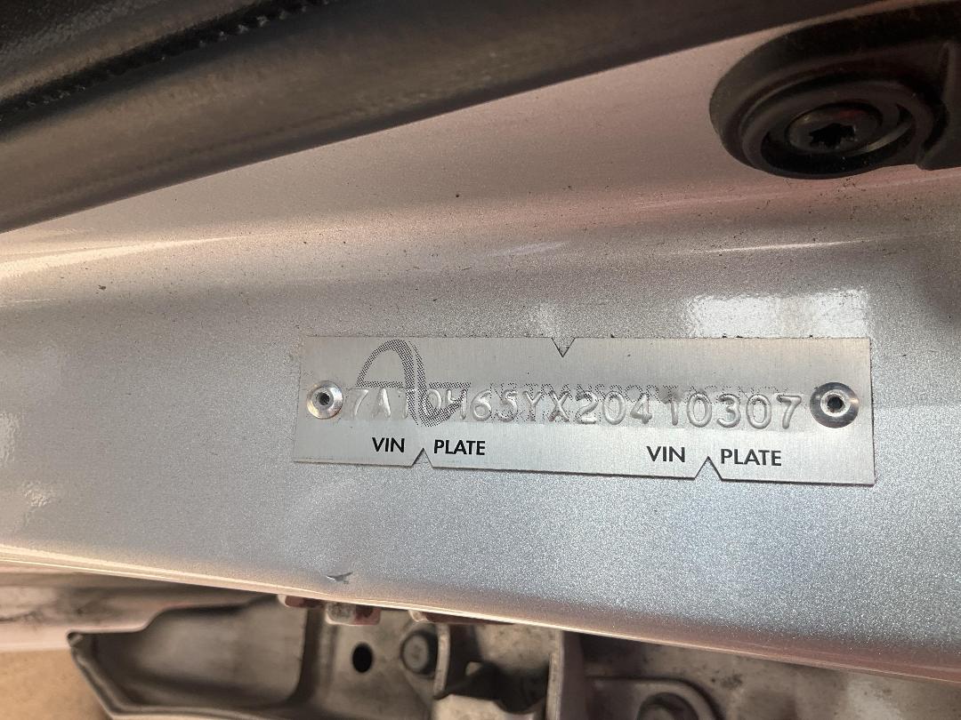 Photo '15' of Toyota Aqua Hybrid Photo '15' of Toyota Aqua Hybrid