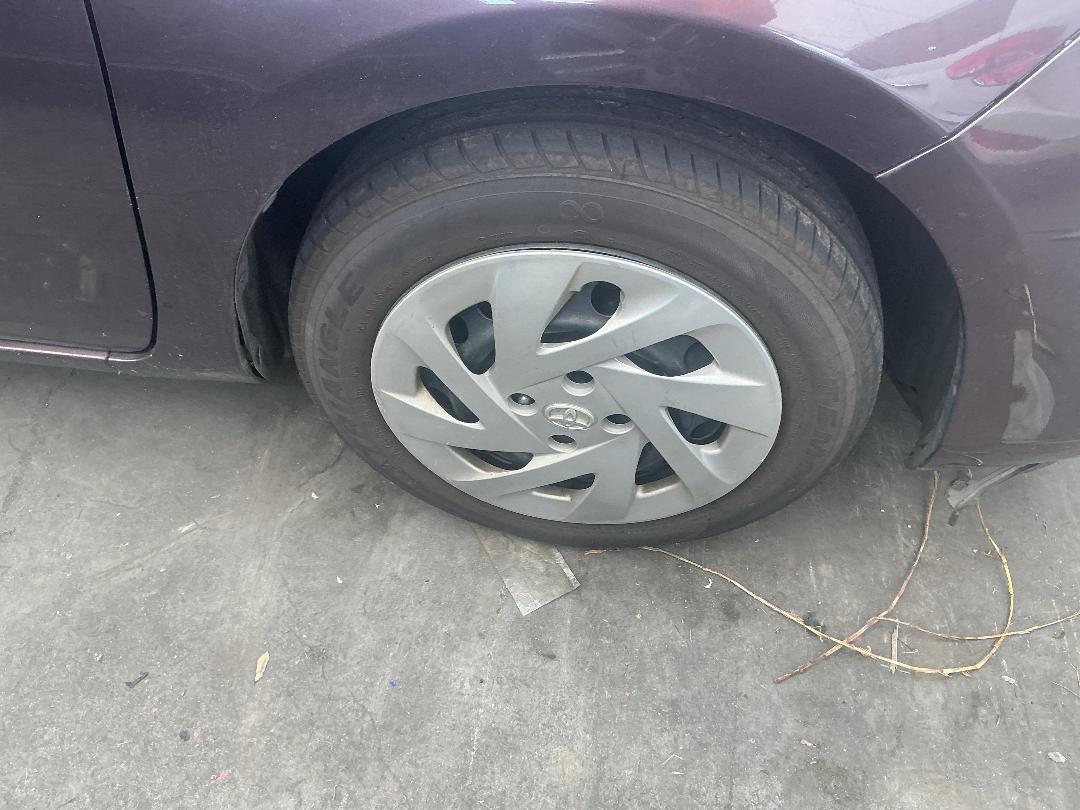 Photo '2' of Toyota Aqua Photo '2' of Toyota Aqua