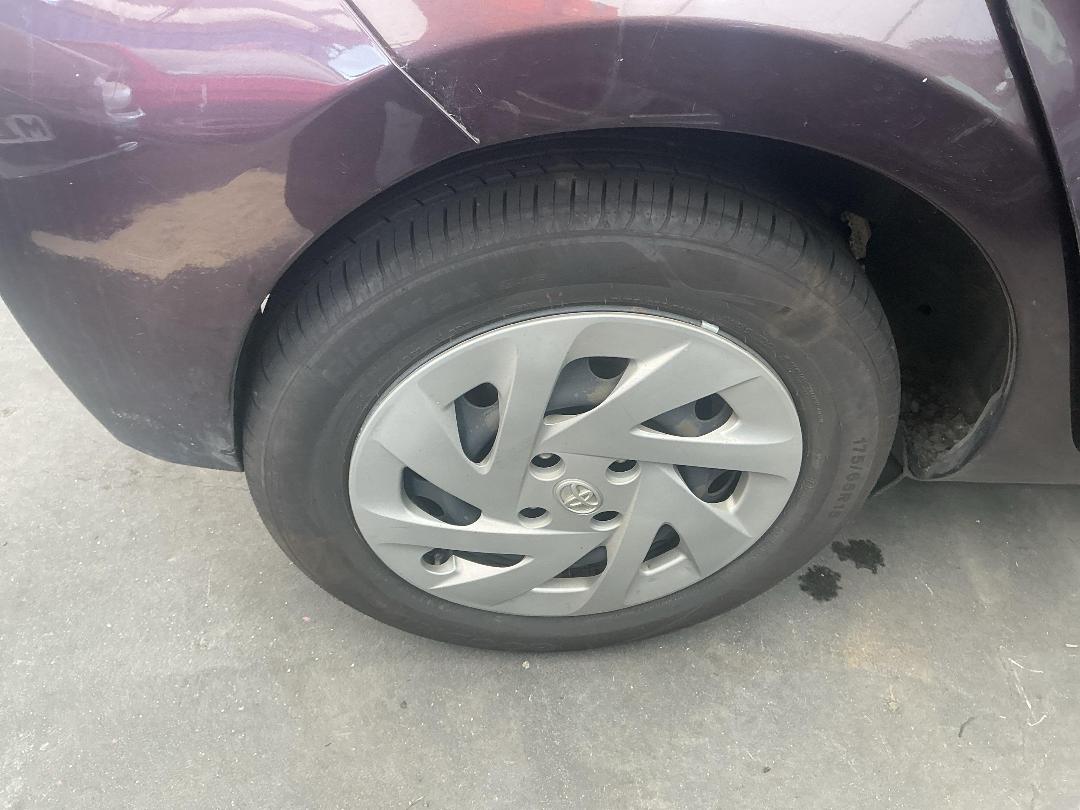 Photo '21' of Toyota Aqua Photo '21' of Toyota Aqua