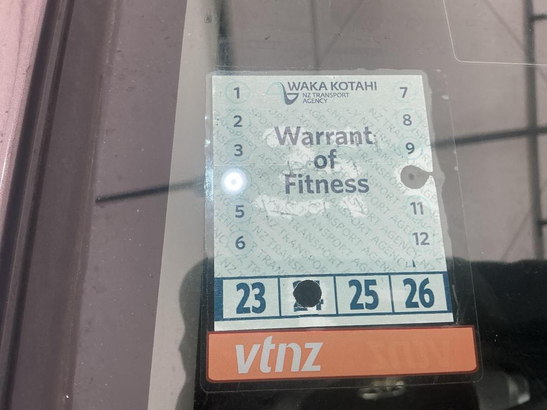 Photo '30' of Toyota Aqua Photo '30' of Toyota Aqua