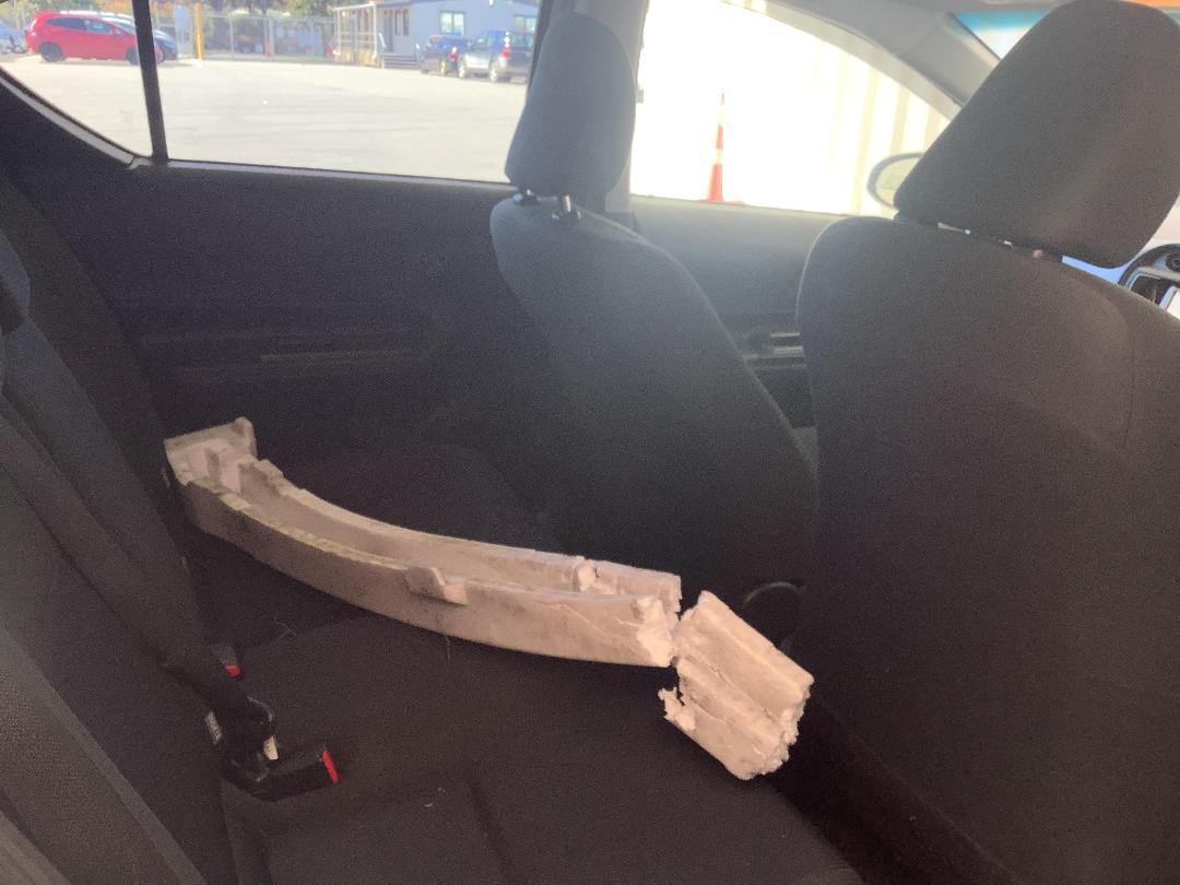 Photo '11' of Toyota Aqua