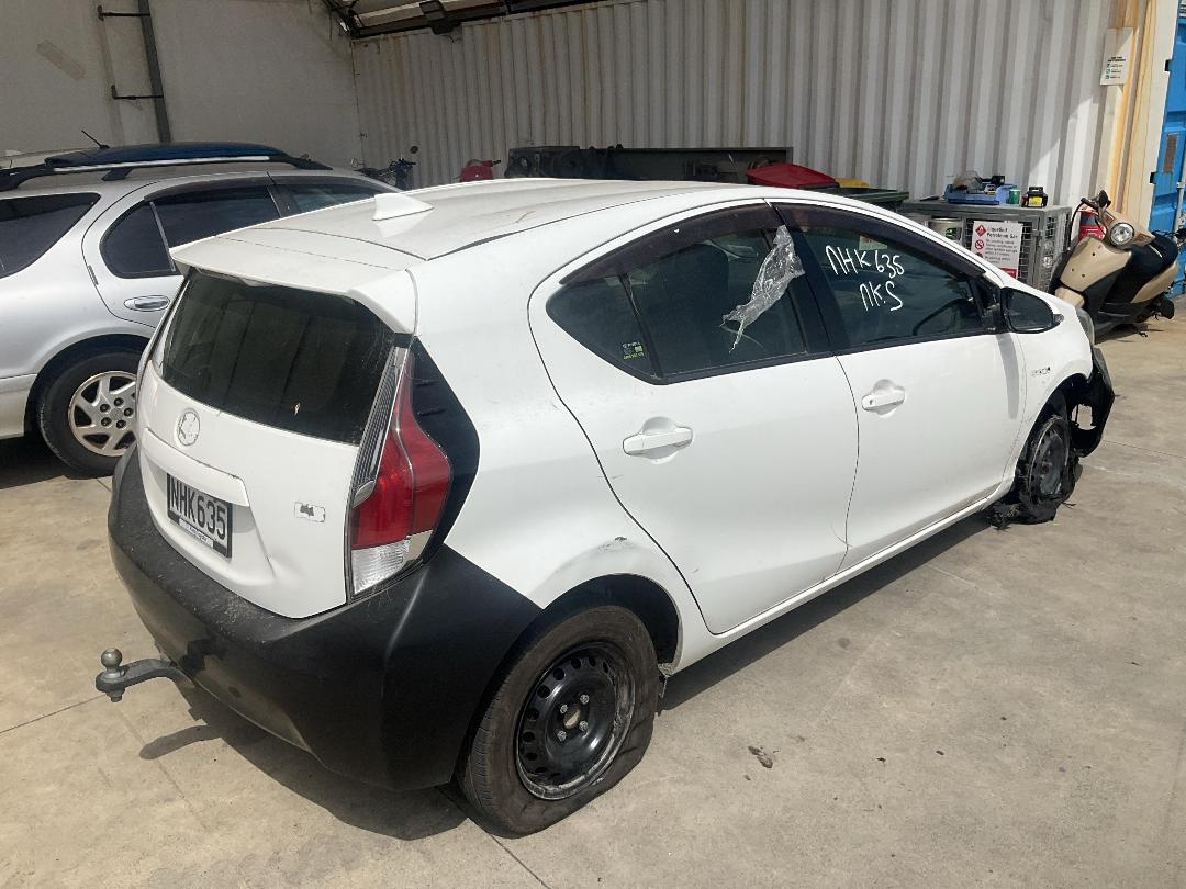 Photo '5' of Toyota Aqua