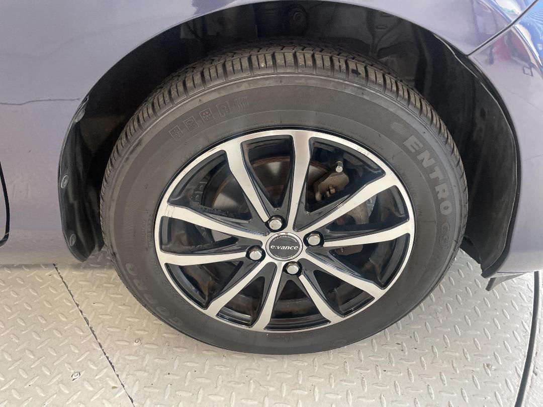 Photo '9' of Toyota Aqua Photo '9' of Toyota Aqua