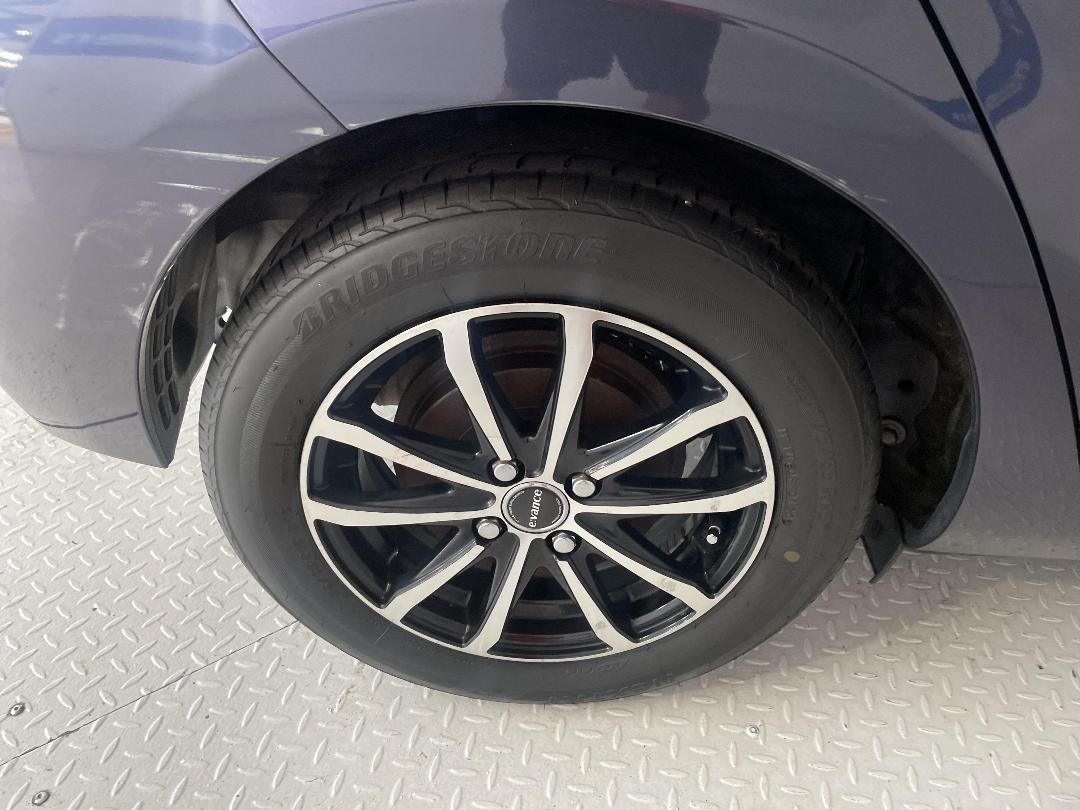 Photo '12' of Toyota Aqua Photo '12' of Toyota Aqua