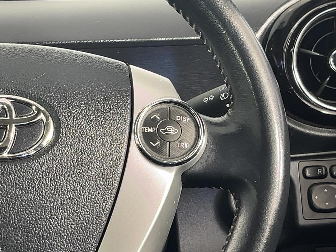 Photo '23' of Toyota Aqua