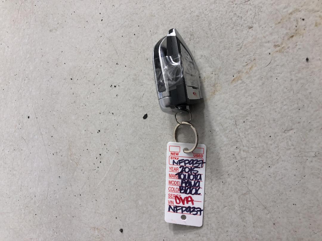 Photo '15' of Toyota Aqua Hybrid