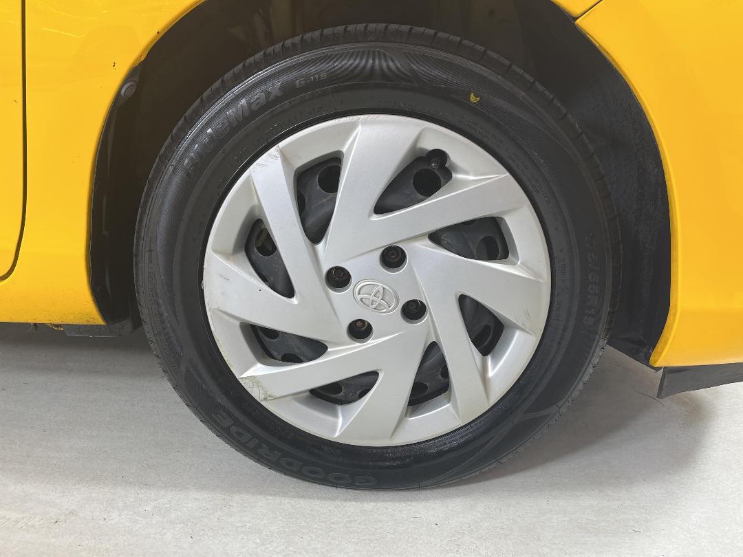 Photo '9' of Toyota Aqua