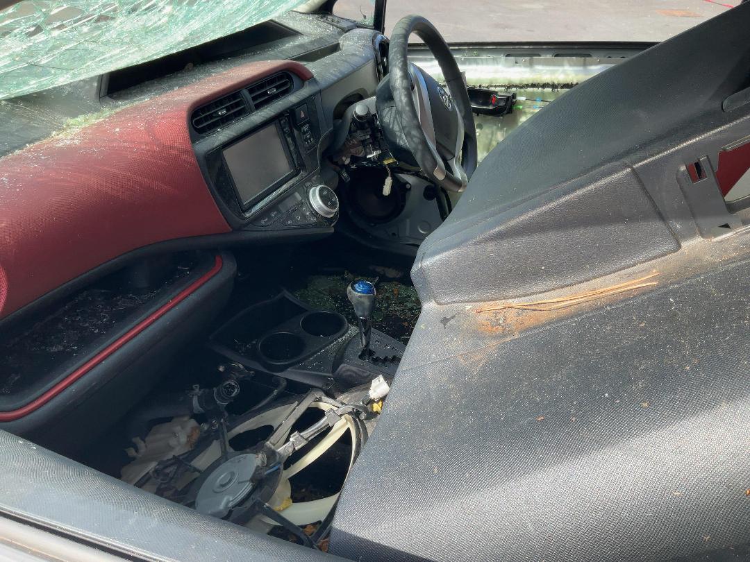 Photo '8' of Toyota Aqua Hybrid