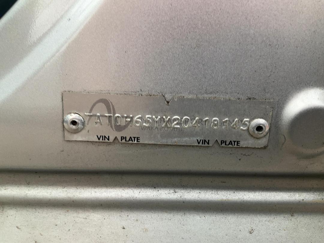 Photo '16' of Toyota Aqua Hybrid