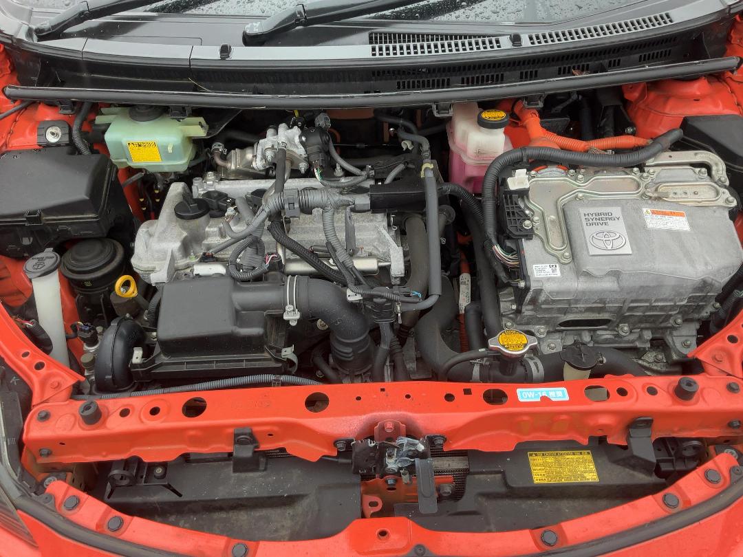 Photo '6' of Toyota Aqua