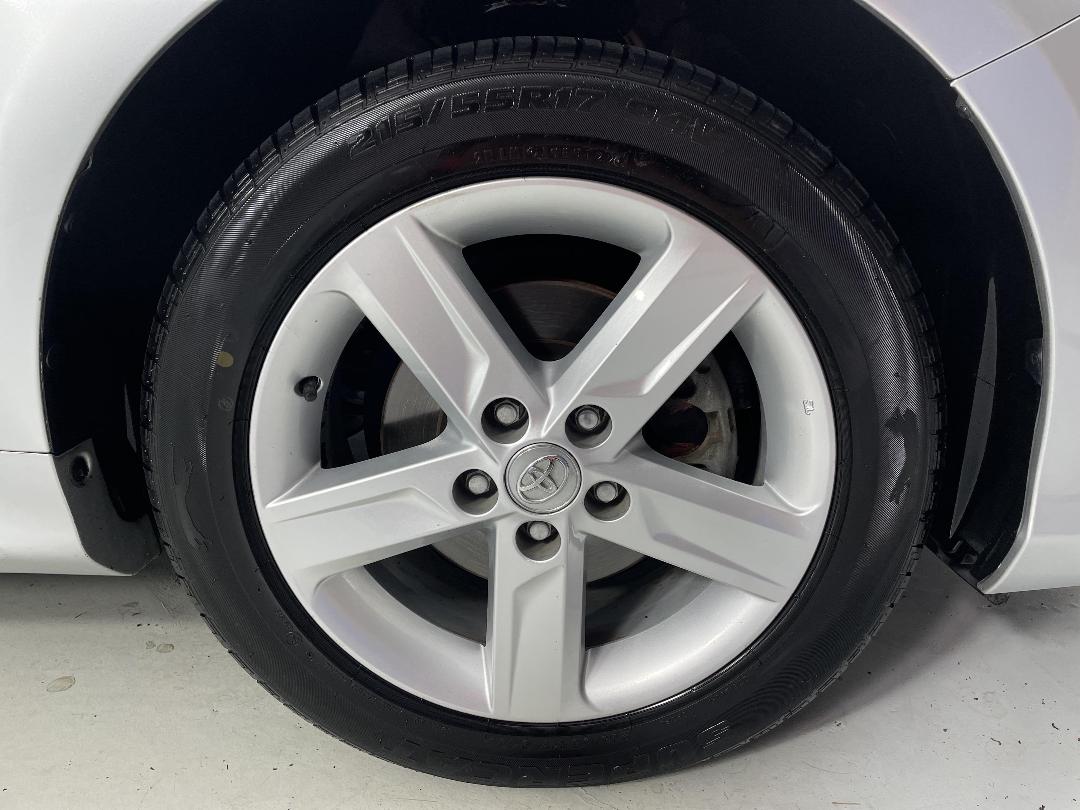 Photo '9' of Toyota Aurion