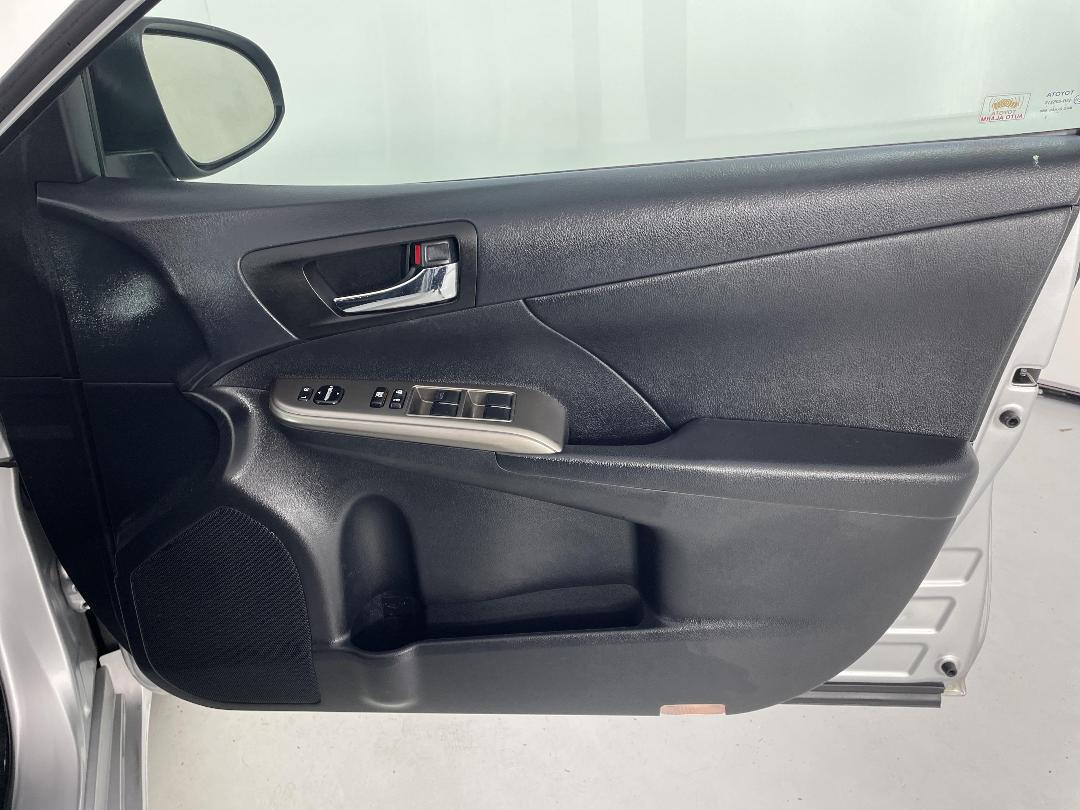 Photo '15' of Toyota Aurion