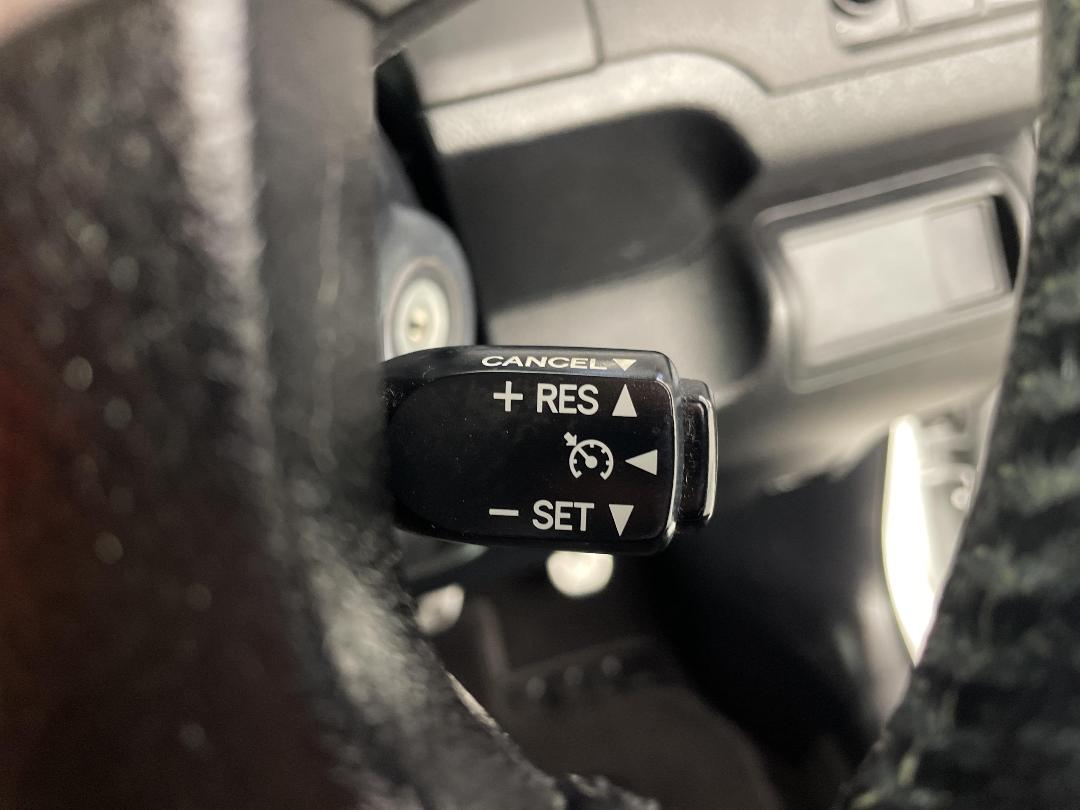 Photo '24' of Toyota Aurion