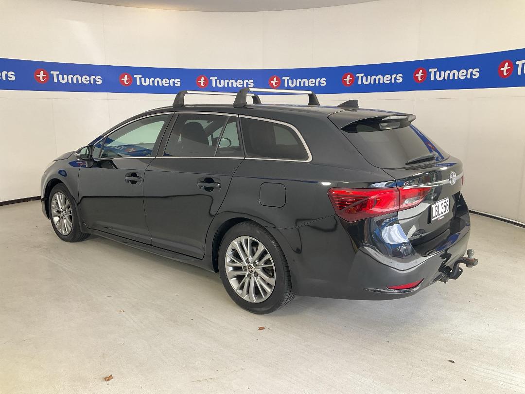 Photo '5' of Toyota Avensis Photo '5' of Toyota Avensis