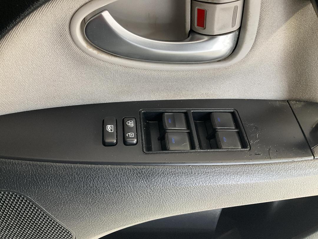 Photo '32' of Toyota Avensis Photo '32' of Toyota Avensis