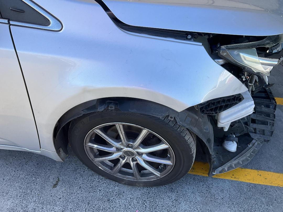 Photo '3' of Toyota Avensis WGN E Photo '3' of Toyota Avensis WGN E