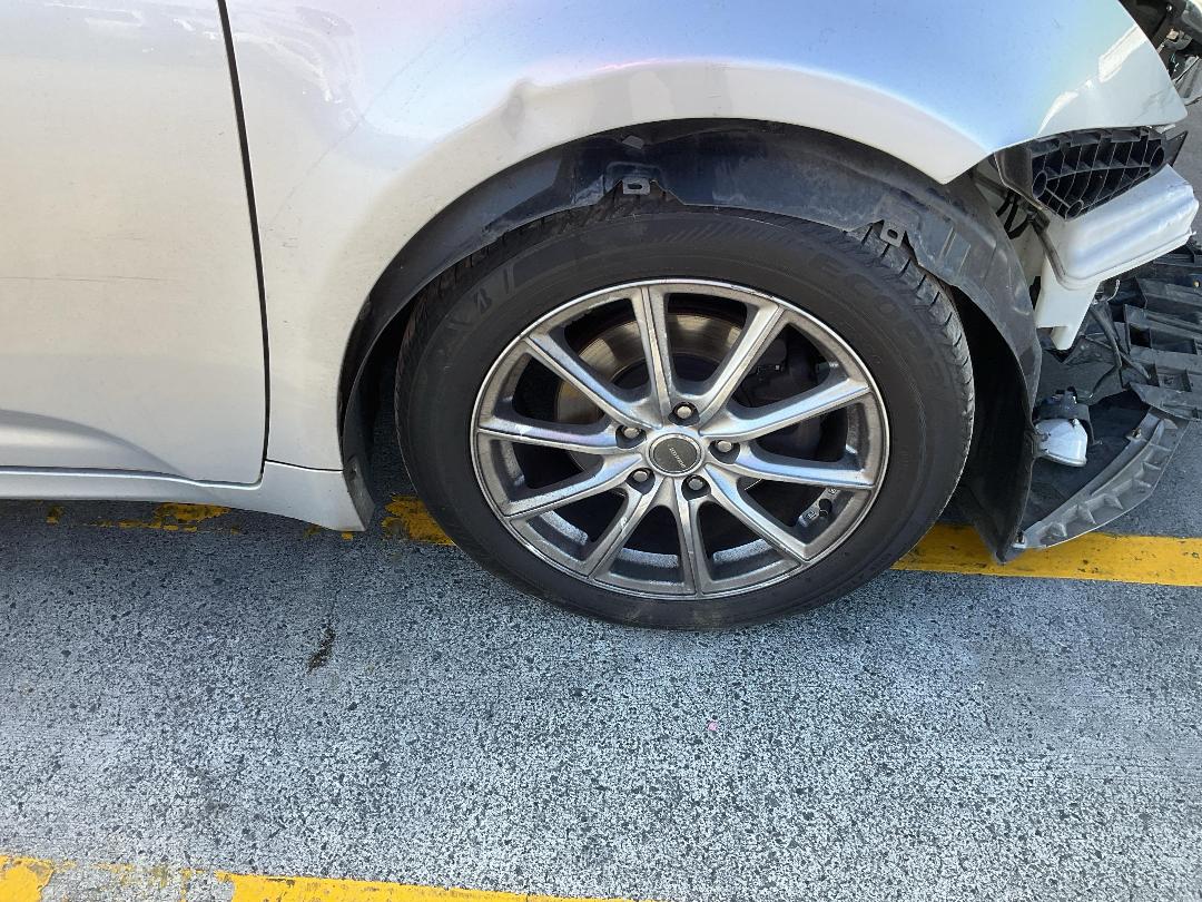 Photo '2' of Toyota Avensis WGN E Photo '2' of Toyota Avensis WGN E